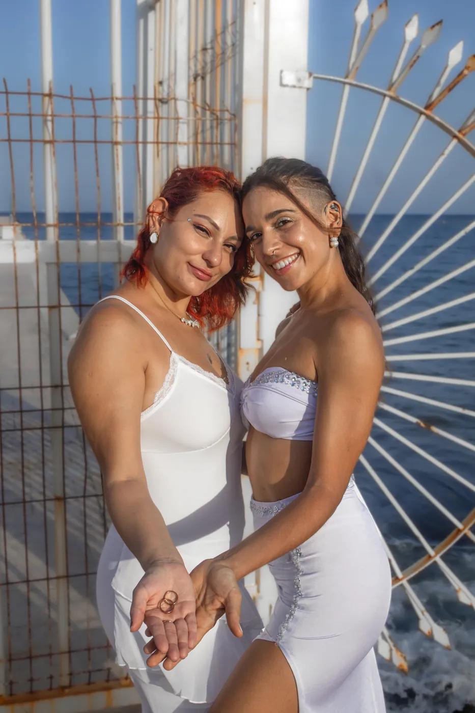 LGBTQ couple holding hands photographer Playa del Carmen